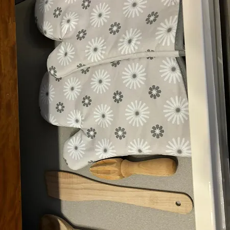 Ground Floor Dog Friendly Ideally Situated To Amenities Quiet Comfortable Location With Outside Space Whitby