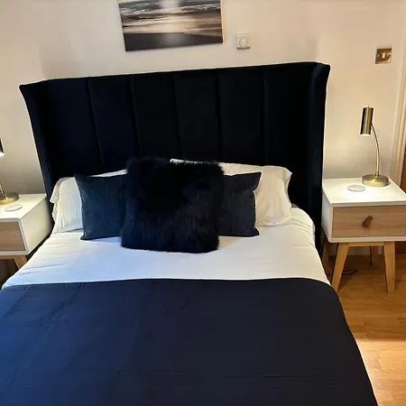 Ground Floor Dog Friendly Ideally Situated To Amenities Quiet Comfortable Location With Outside Space Lägenhet Whitby