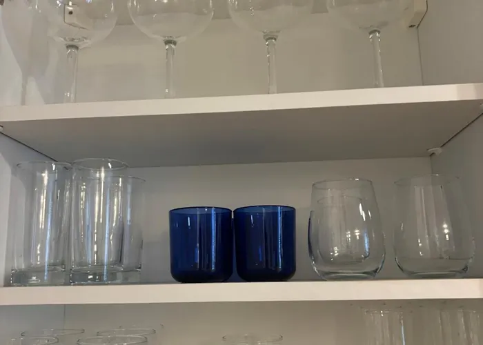 Ground Floor Dog Friendly Ideally Situated To Amenities Quiet Comfortable Location With Outside Space Apartament *