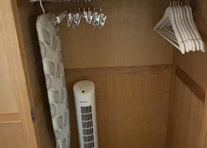 Ground Floor Dog Friendly Ideally Situated To Amenities Quiet Comfortable Location With Outside Space Apartament