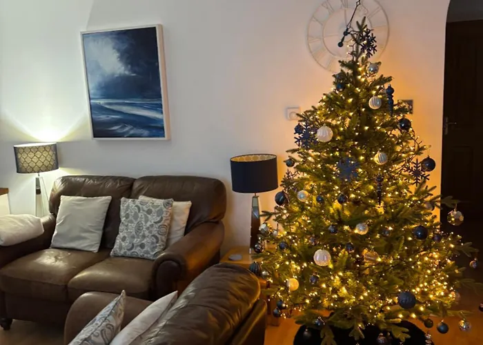 Ground Floor Dog Friendly Ideally Situated To Amenities Quiet Comfortable Location With Outside Space Apartament *