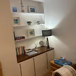Ground Floor Dog Friendly Ideally Situated To Amenities Quiet Comfortable Location With Outside Space