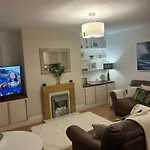 Ground Floor Dog Friendly Ideally Situated To Amenities Quiet Comfortable Location With Outside Space Whitby