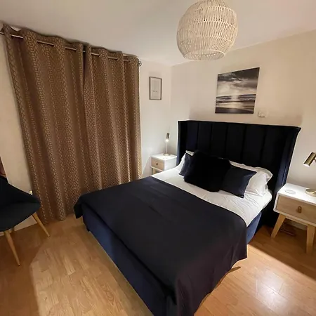 Ground Floor Dog Friendly Comfy And Cosy With Lovely Under Floor Heating Ideal For Christmas Break * ويتبي